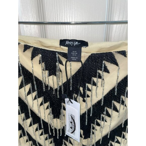 Nasty Gal Womens Embroidered Zig Zag Tassel Beaded Shorts Size 4 (27) - Picture 4 of 10